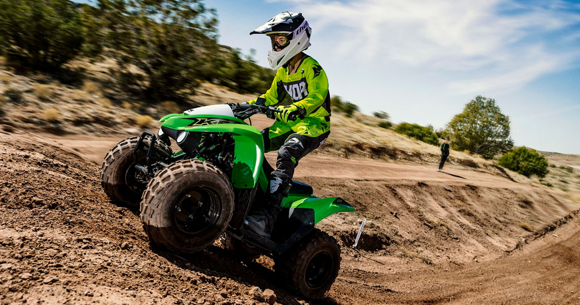 Onderhoud Kawasaki Quad KFX 90.